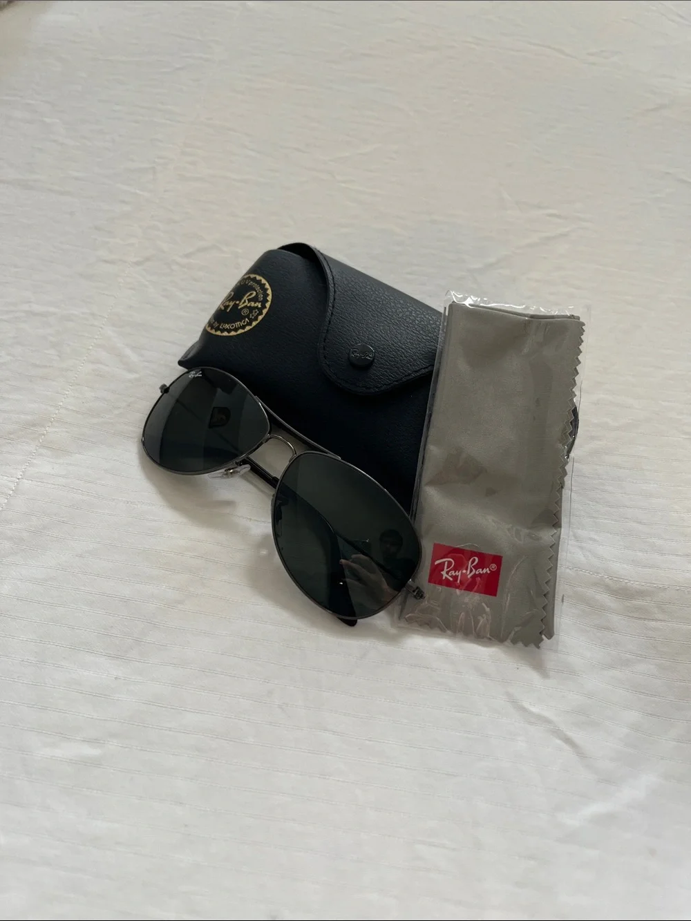 Ray-Ban Black Aviator Sunglasses with Dark Lenses